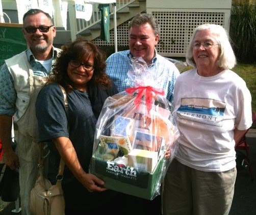 News small post card thumbnail