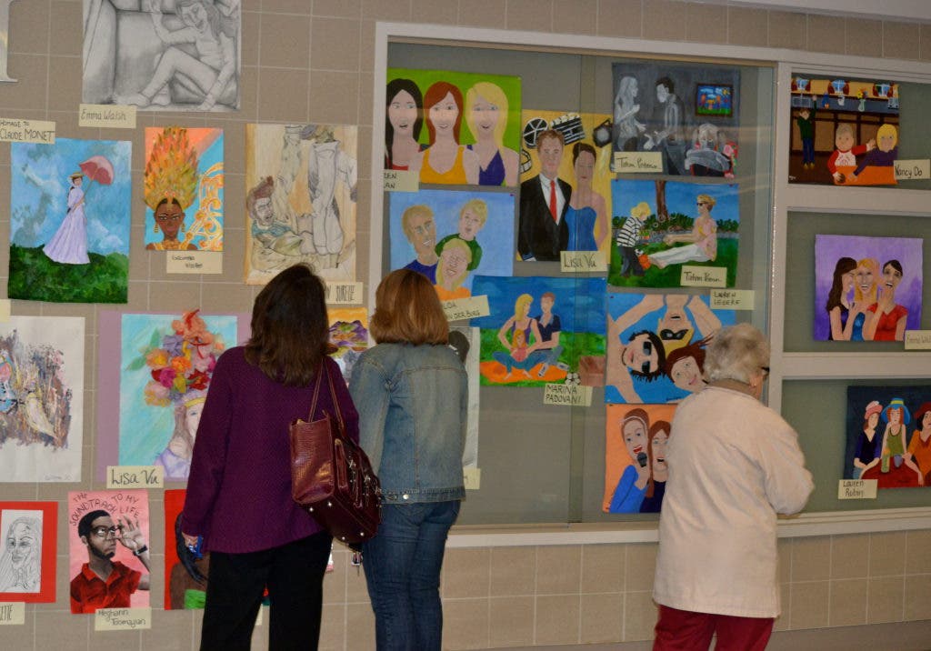 News small post card thumbnail