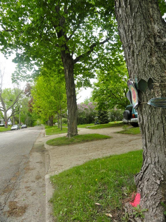 News small post card thumbnail