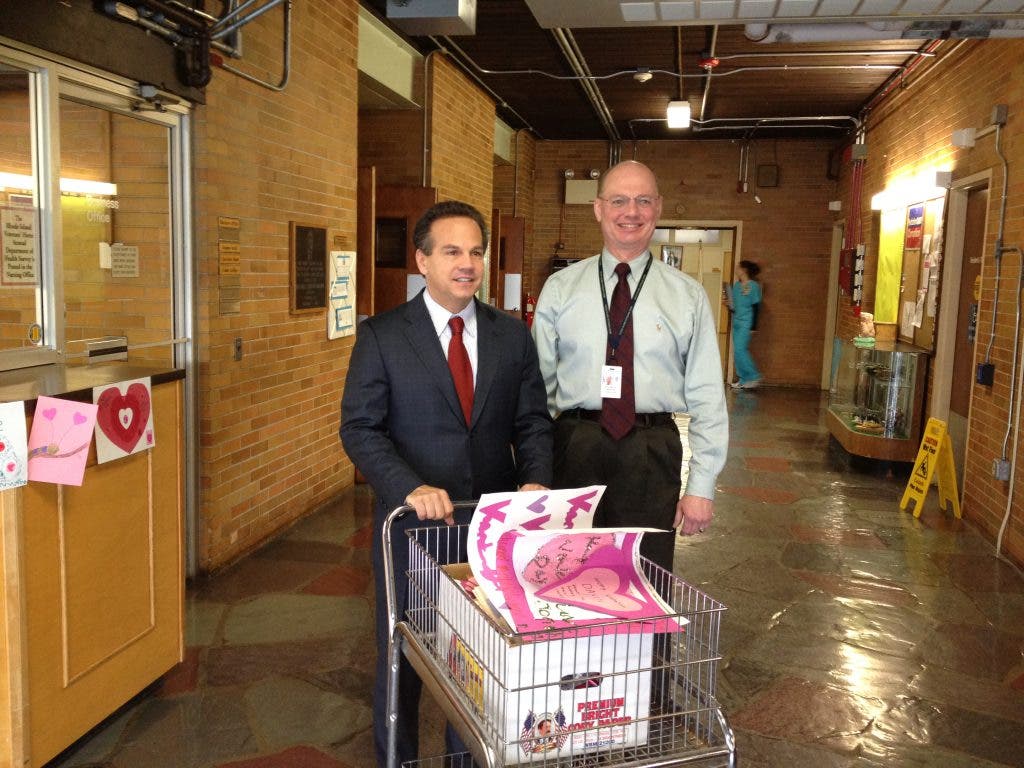 News small post card thumbnail