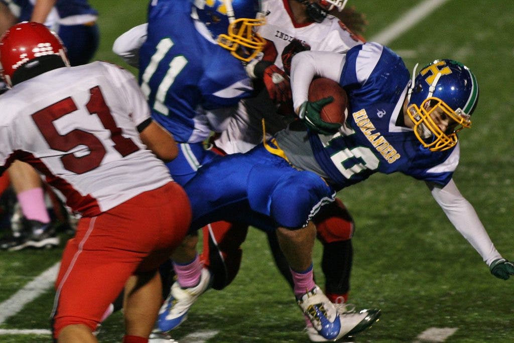 Hazen Holds Off Renton For Homecoming Win 21-7 | Renton, WA Patch