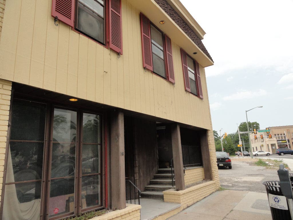 News small post card thumbnail