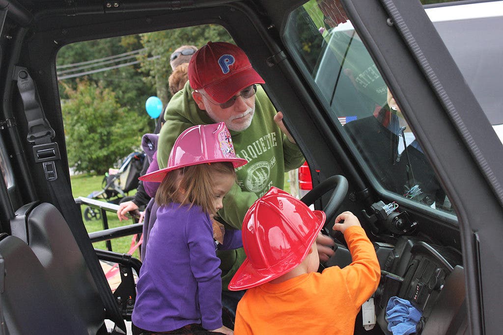 Photos: Kids 'Touch-A-Truck' To Raise Money For Greentree | Malvern, PA