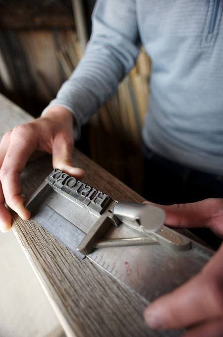 News small post card thumbnail