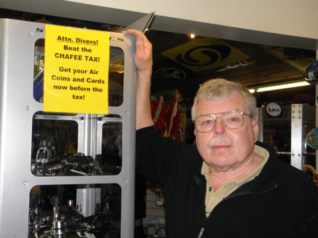 News small post card thumbnail