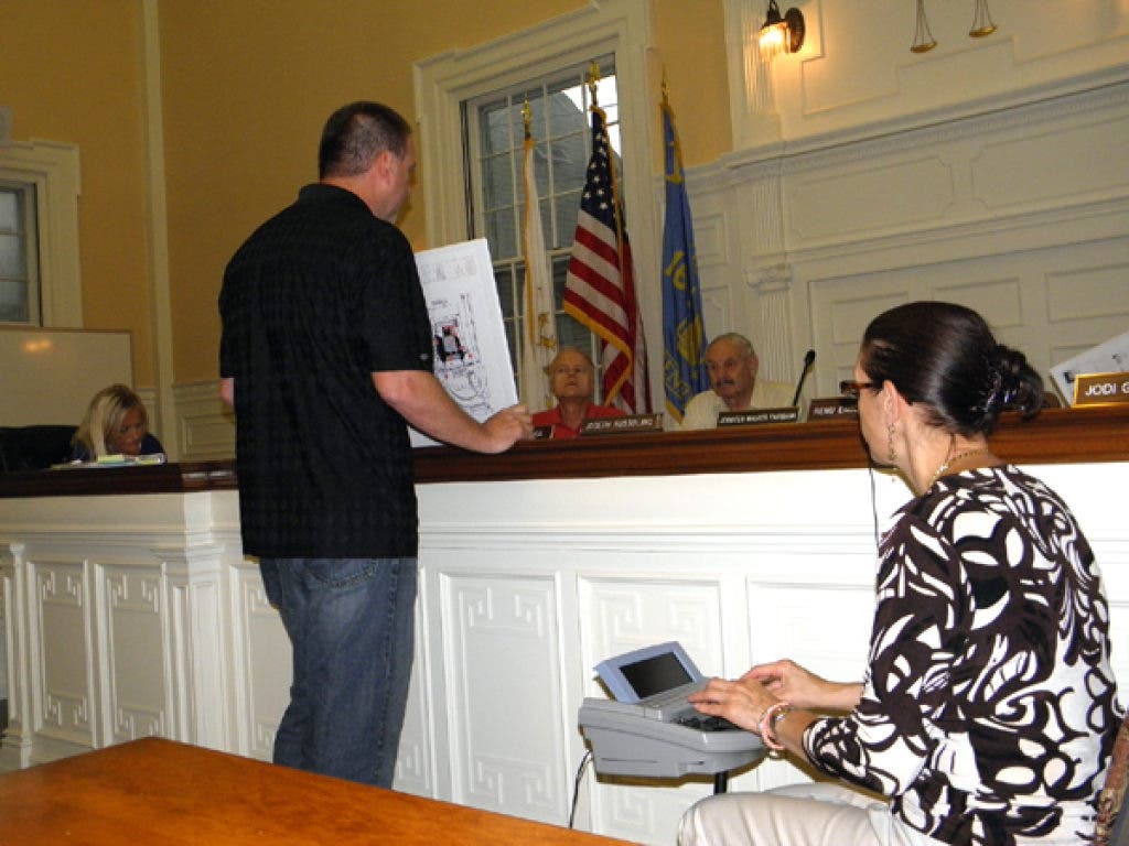 News small post card thumbnail