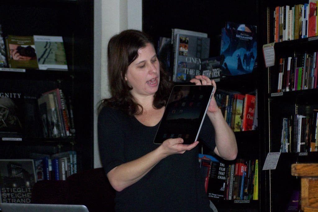 News small post card thumbnail