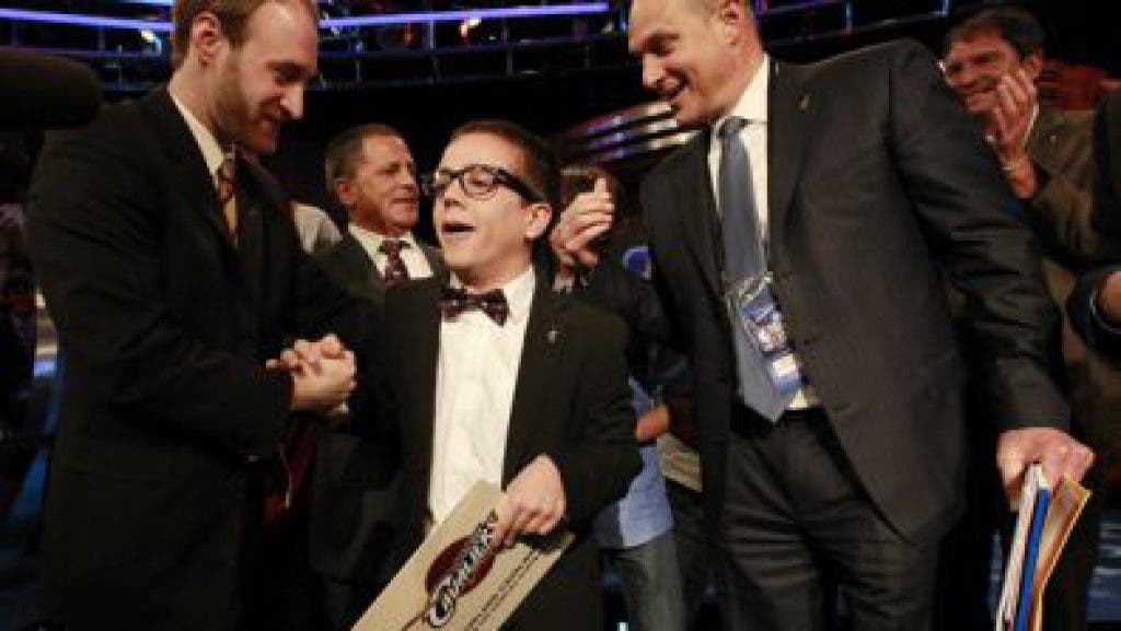 News small post card thumbnail