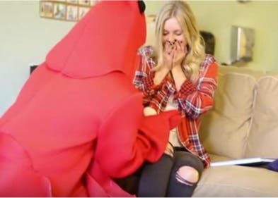 News small post card thumbnail