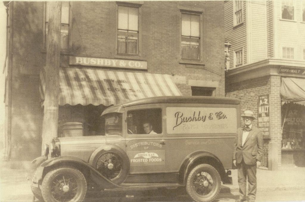 News small post card thumbnail