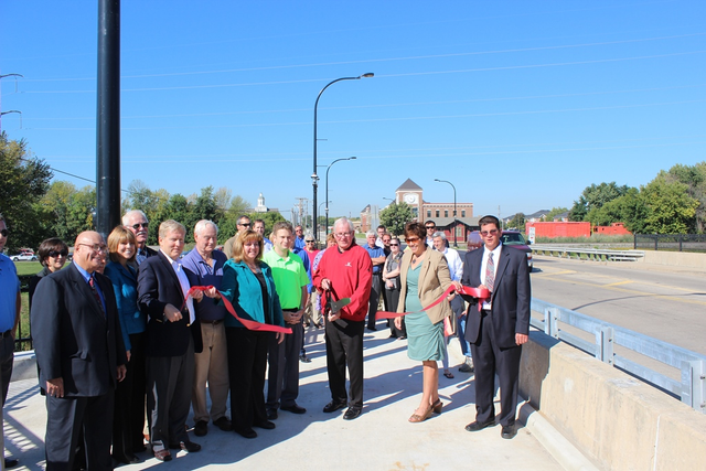 Plainfield Officially Unveils Lockport Street Pedestrian Bridge ...