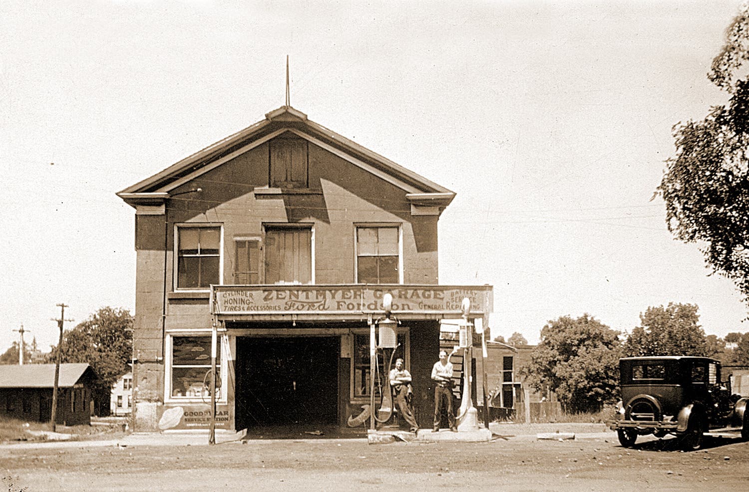 News small post card thumbnail