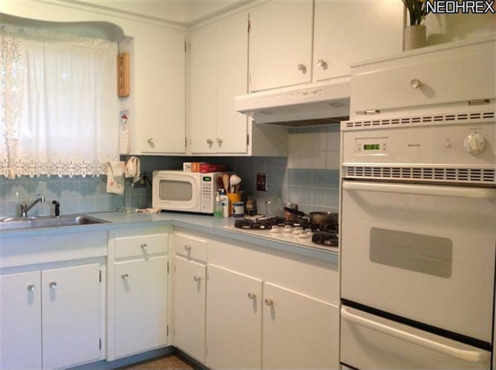 Lush Gardens, Attached Greenhouse, RanchStyle Home For Sale