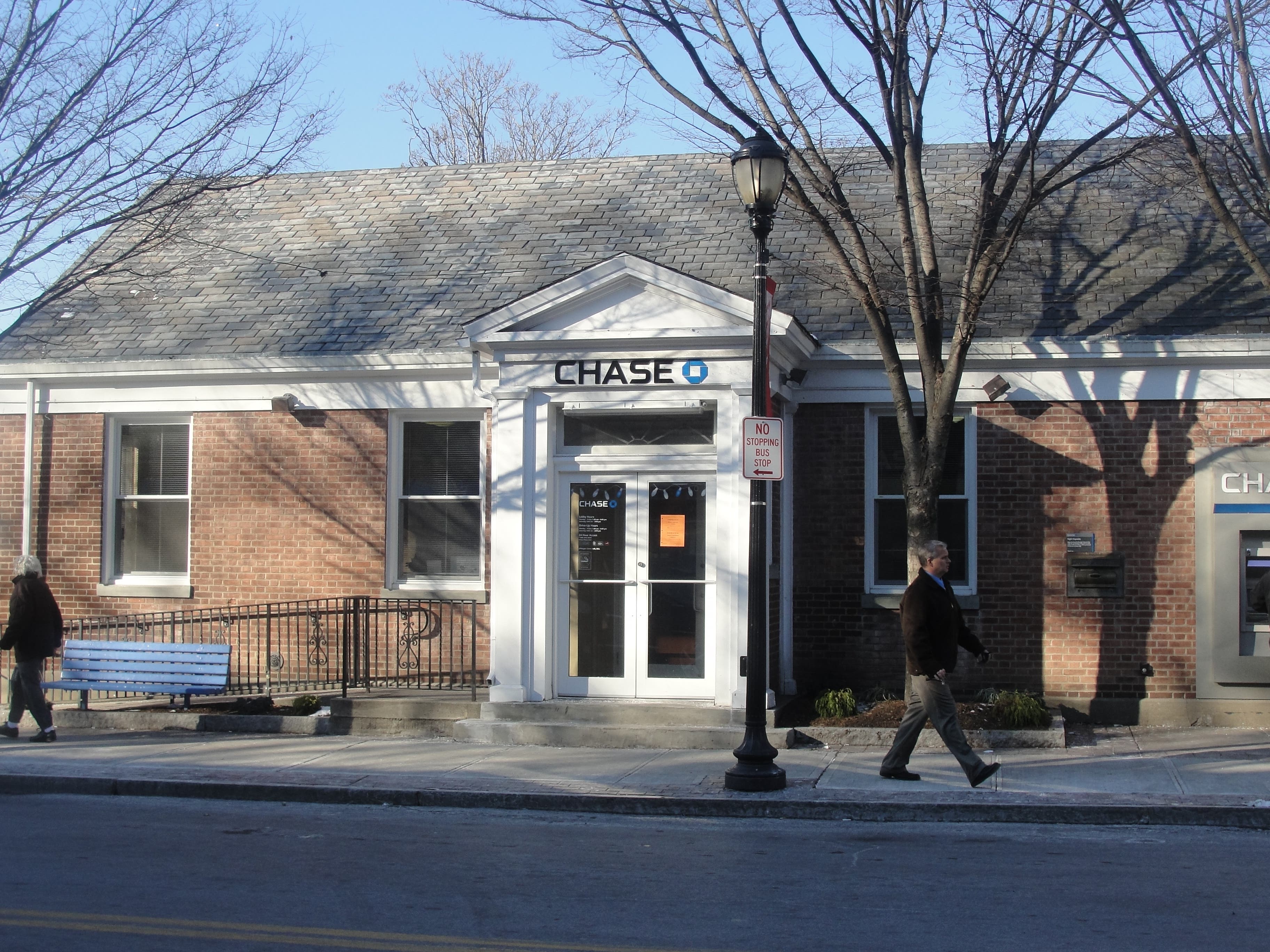 Updated Chase Bank Robbed in Hastings, Thief Escapes Rivertowns, NY