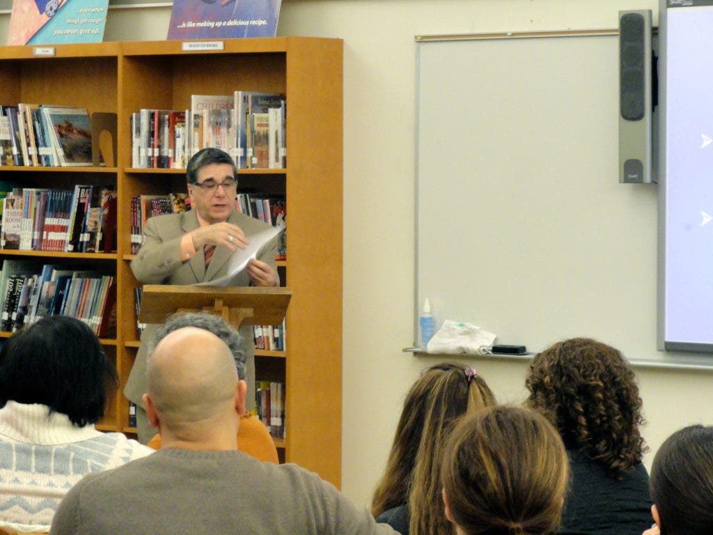 News small post card thumbnail