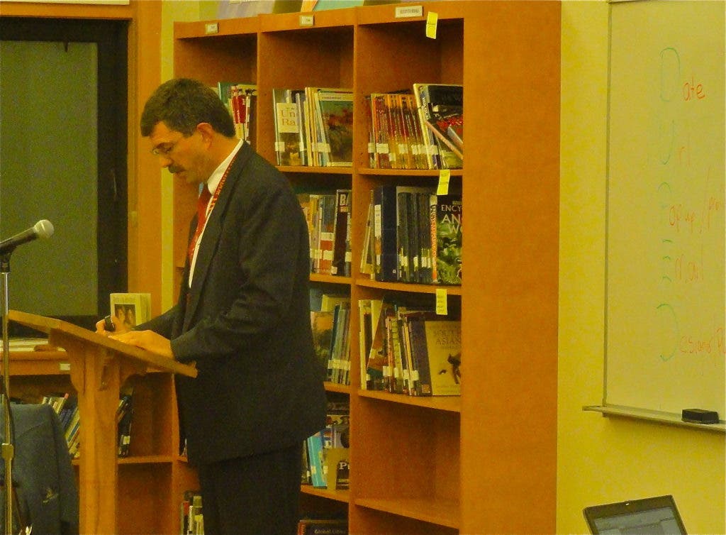 News small post card thumbnail