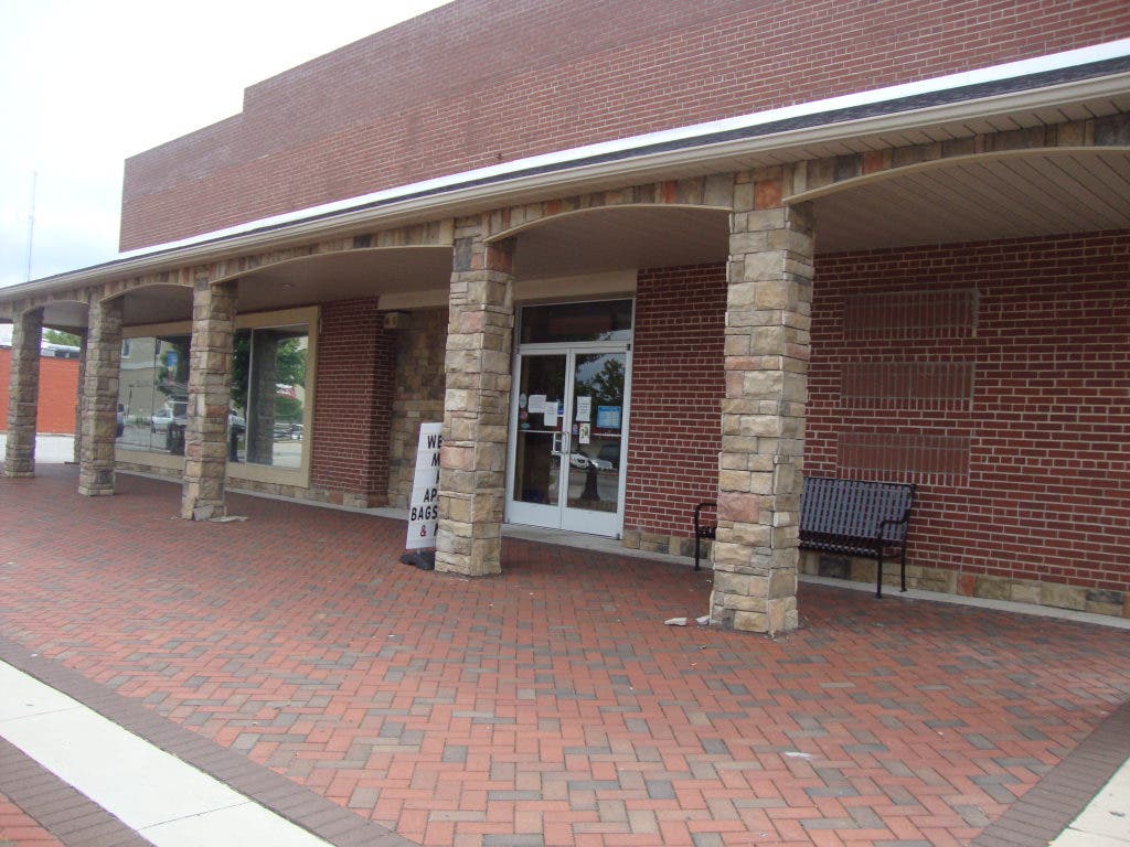 News small post card thumbnail