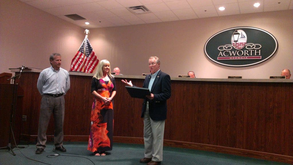 News small post card thumbnail