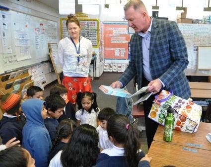 News small post card thumbnail