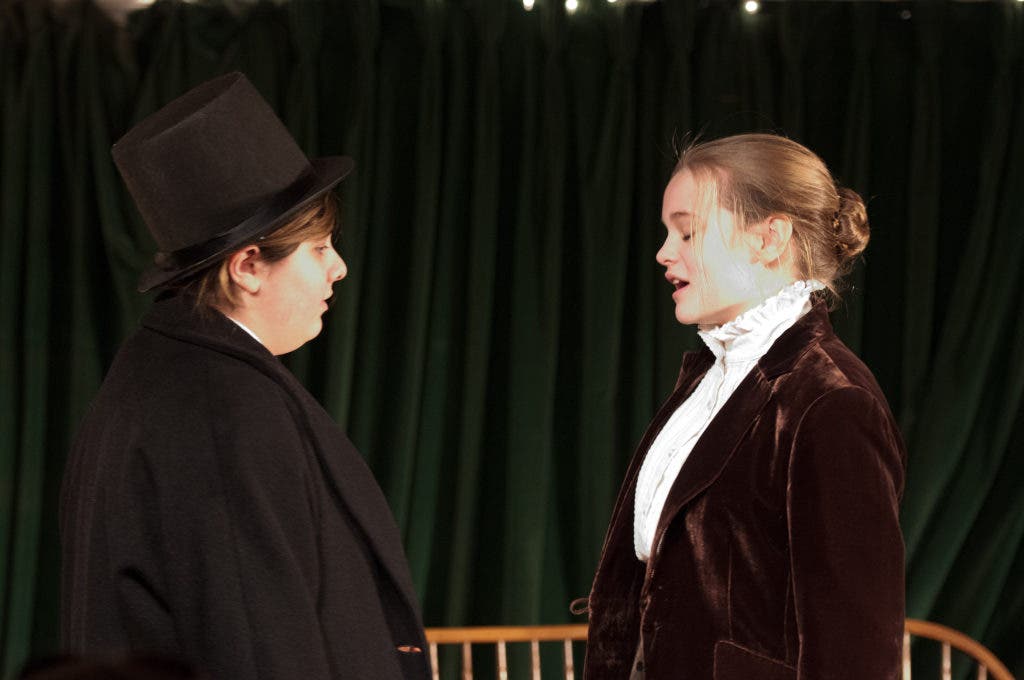 News small post card thumbnail