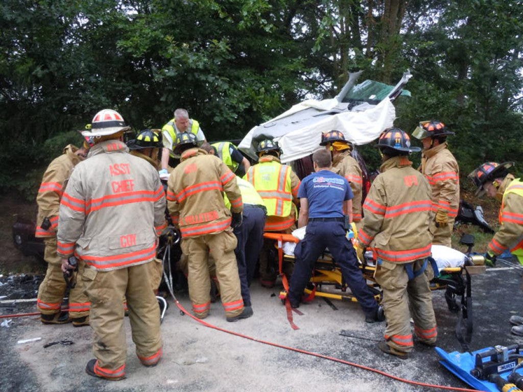Update: Southbury Residents Injured in Route 67 Crash | Oxford, CT Patch