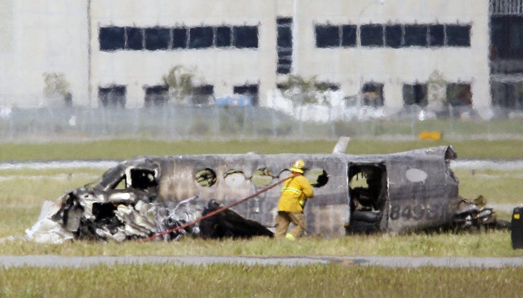 'They Were Dads First': 5 Die in L.B. Airport Plane Crash Including Tom ...