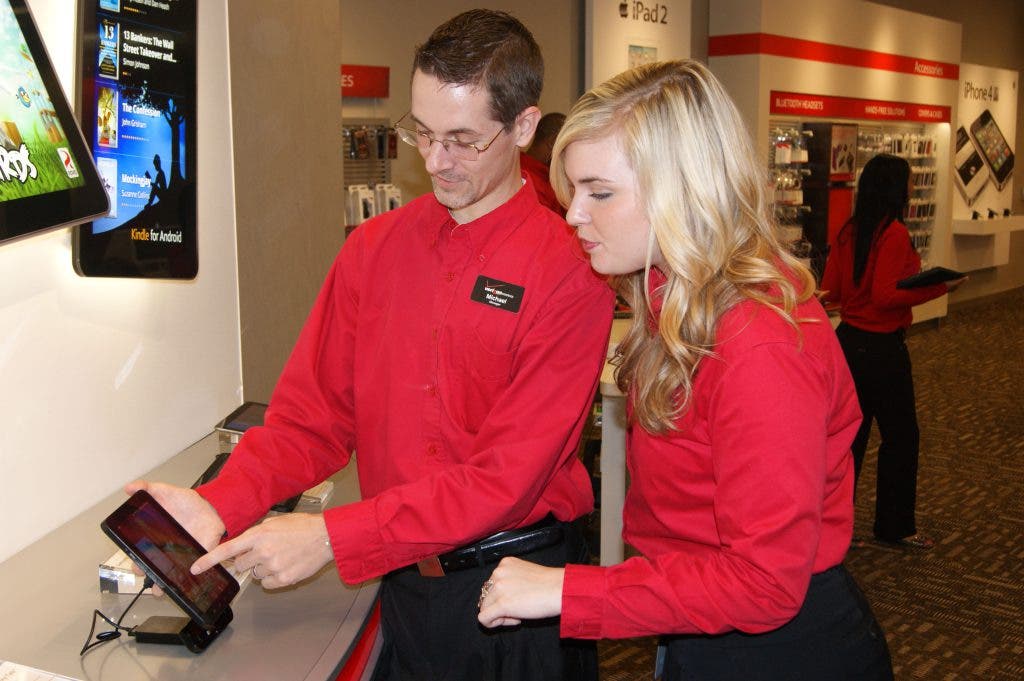 Verizon Wireless Reopens Location as 