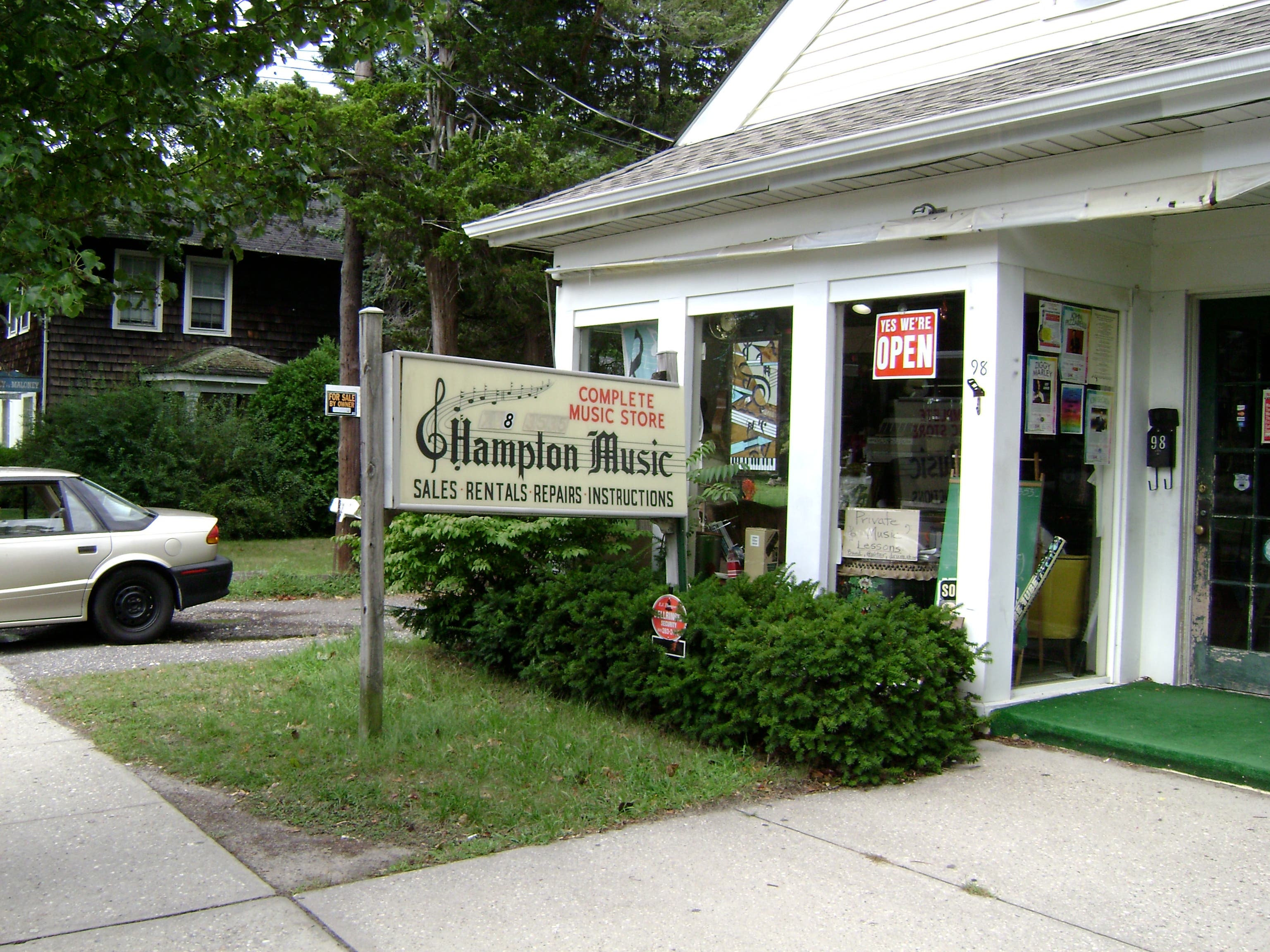 News small post card thumbnail