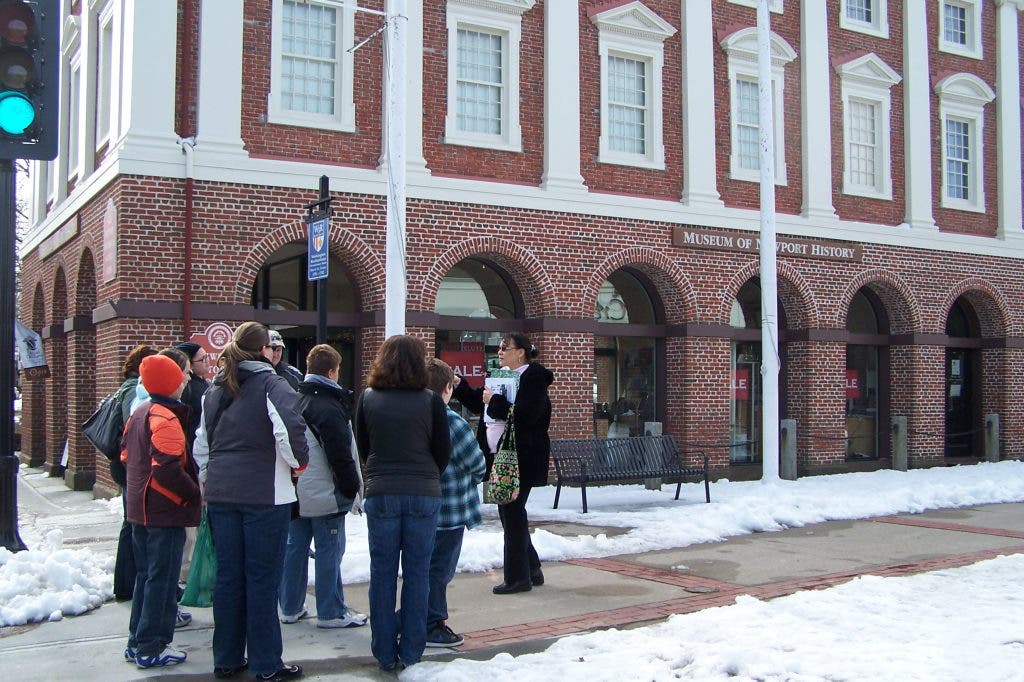 News small post card thumbnail