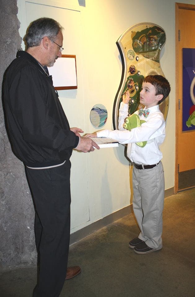 News small post card thumbnail