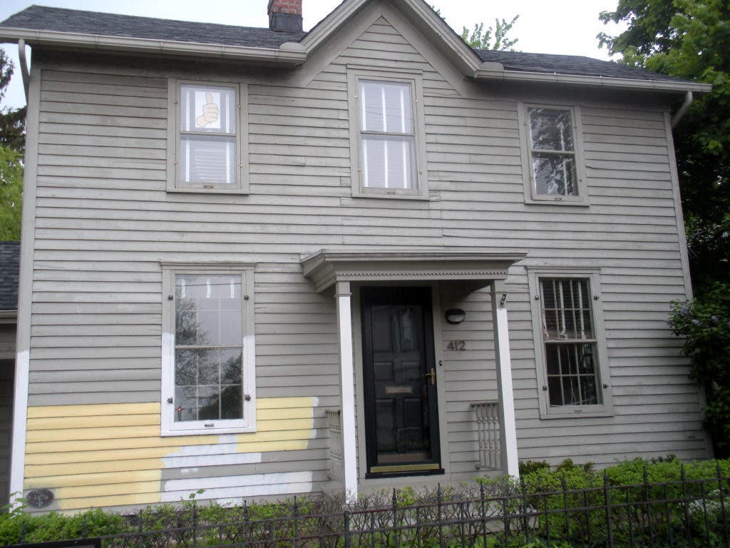 News small post card thumbnail