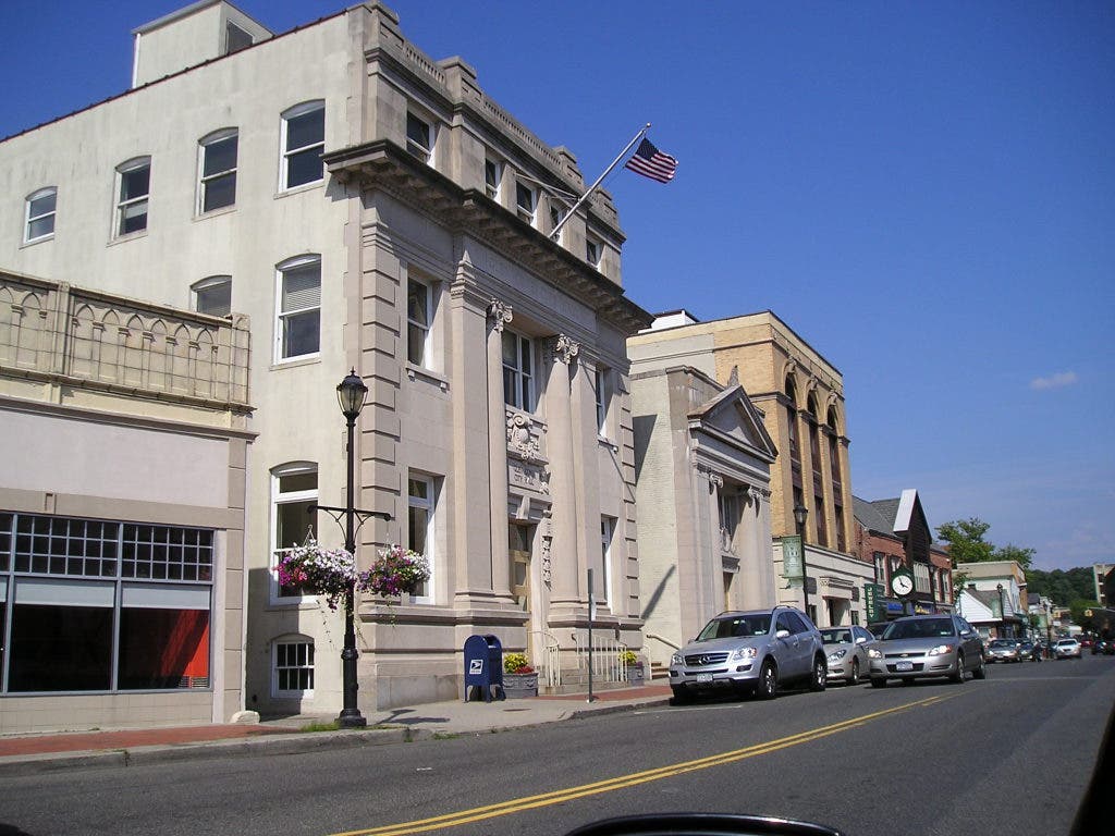 News small post card thumbnail