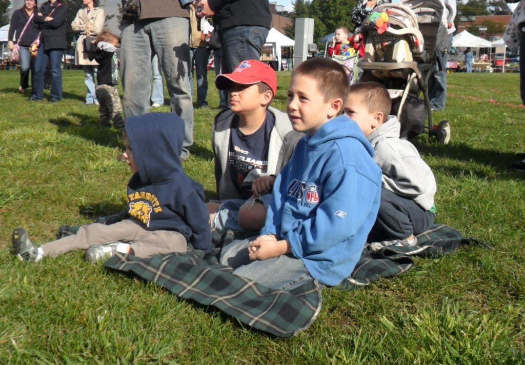 Yeehaw! 'County Fair' Overtakes Farmers Market Wyandotte, MI Patch