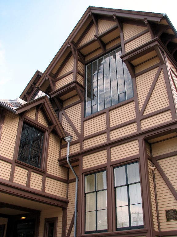 News small post card thumbnail