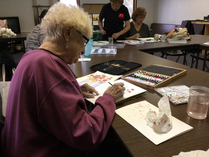 programs-events-and-drop-in-fun-for-seniors-at-grand-oaks-active