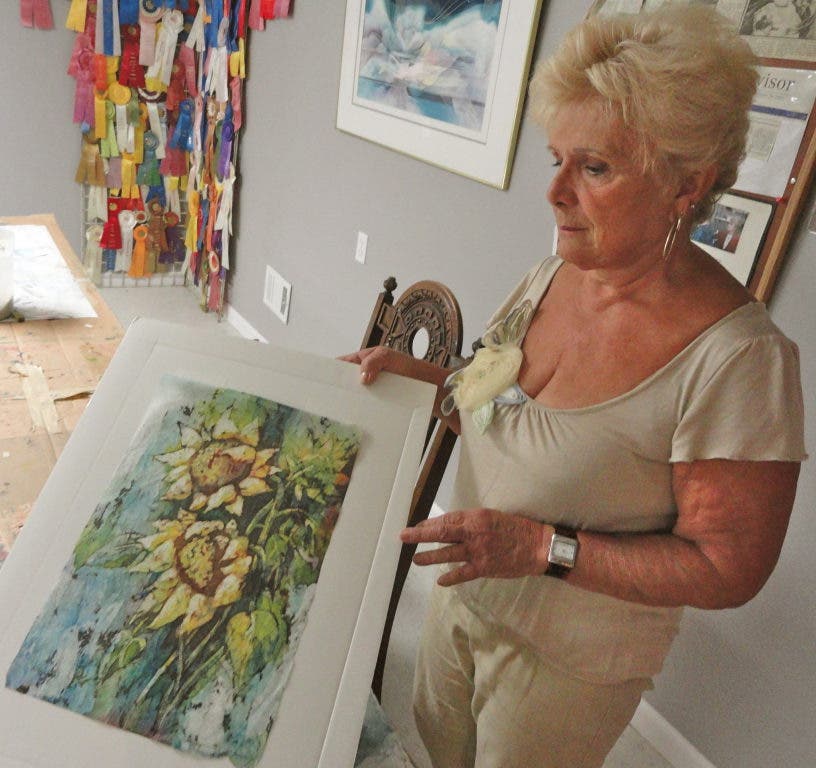 News small post card thumbnail