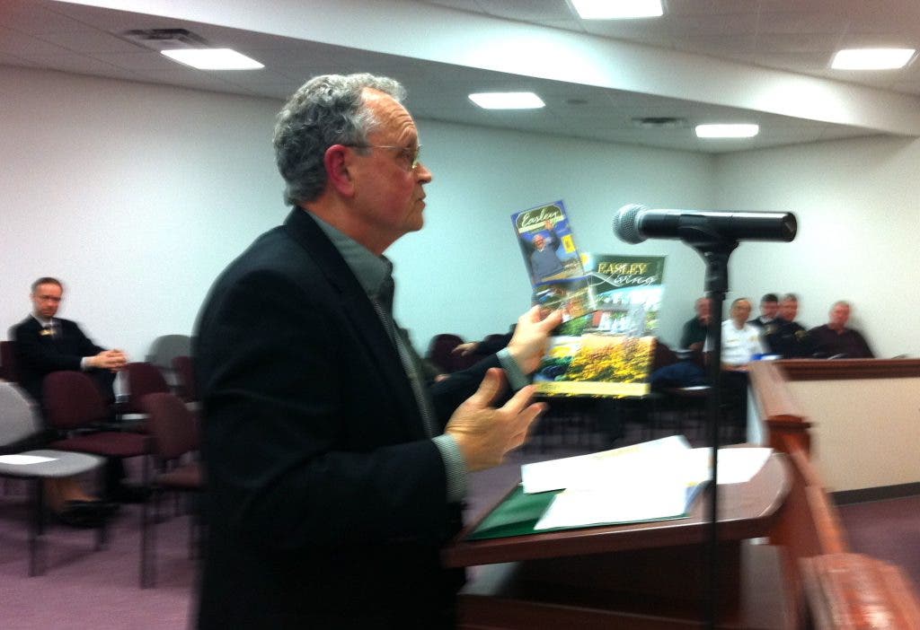 News small post card thumbnail