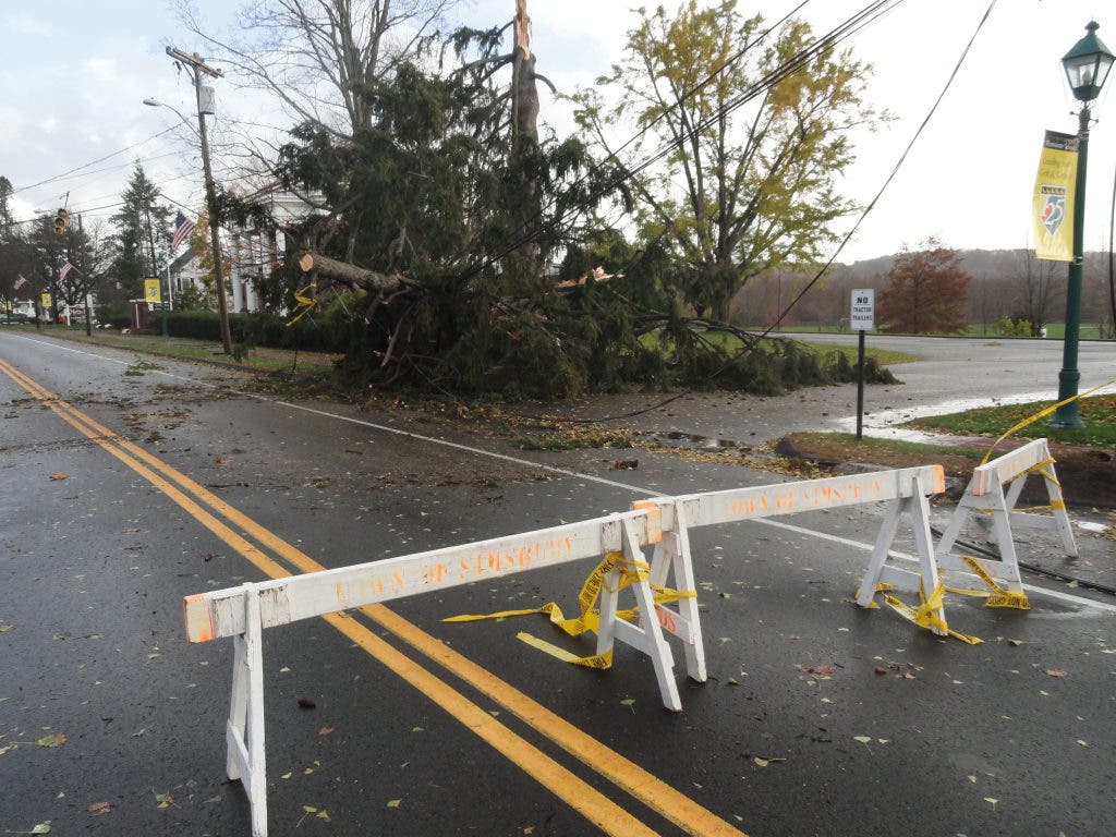Simsbury Schools Closed Wednesday As Town Recovers From Sandy
