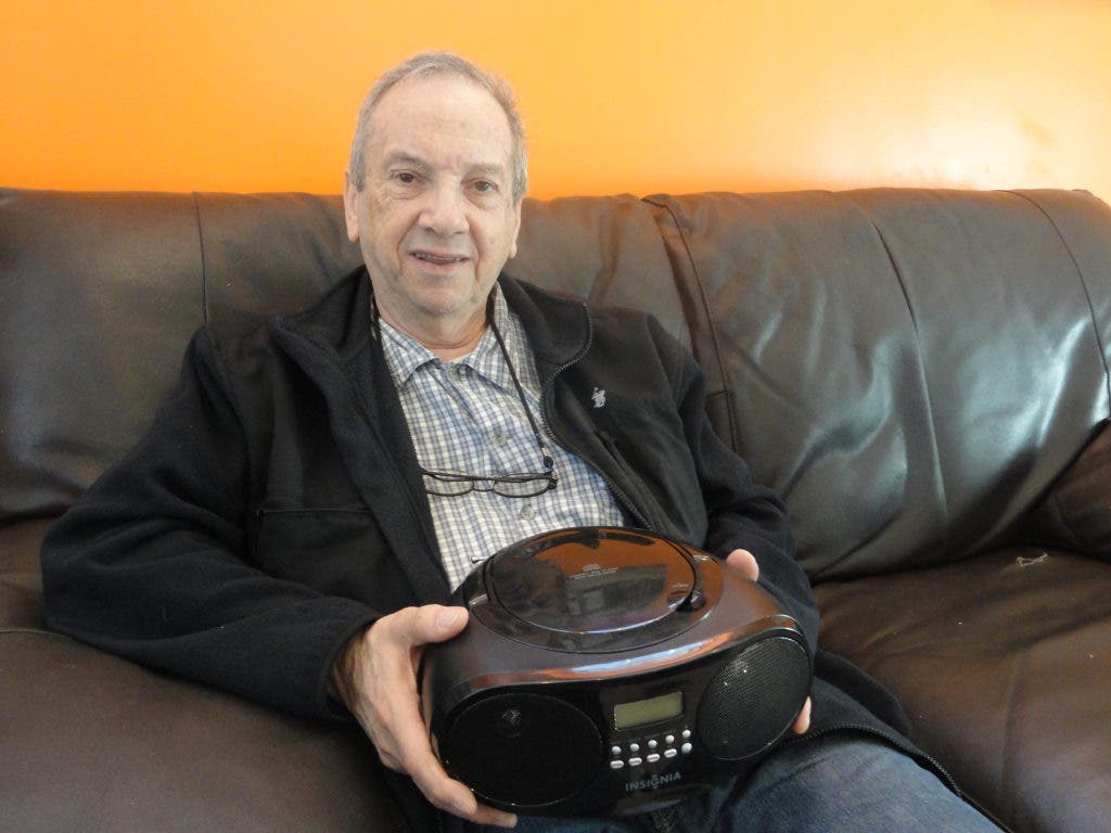 News small post card thumbnail