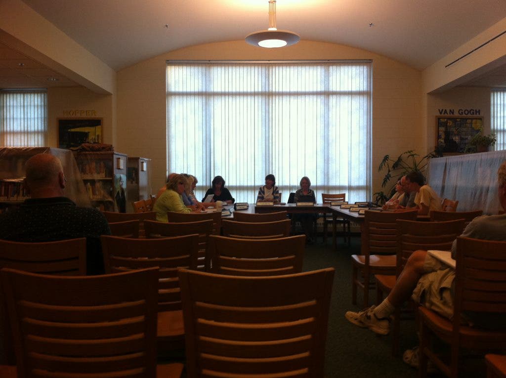 News small post card thumbnail