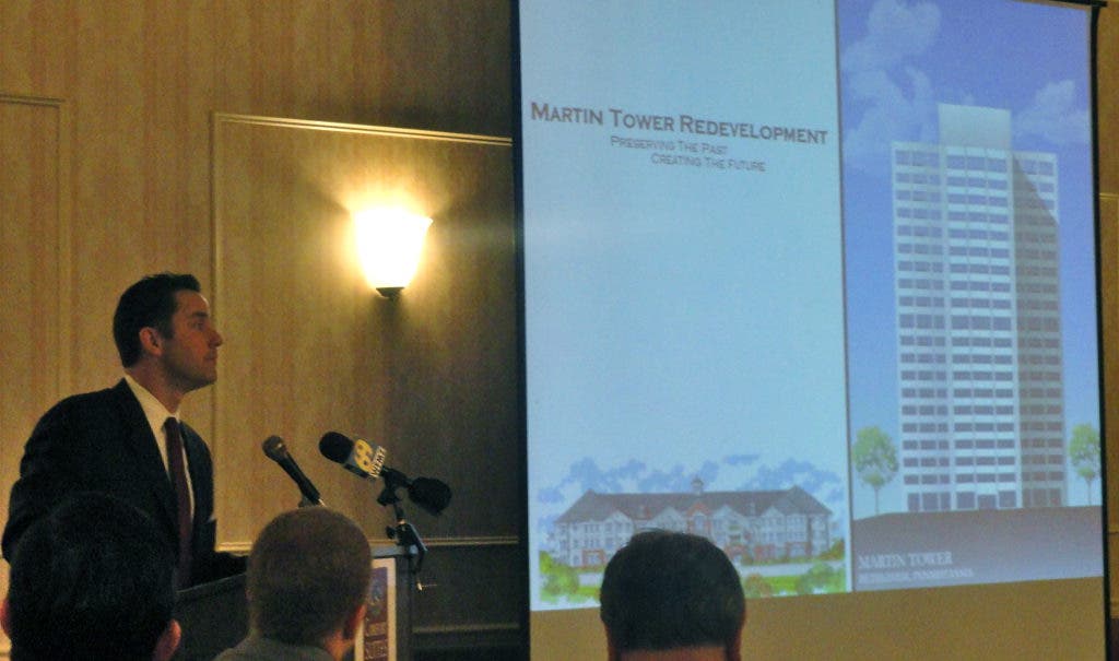 News small post card thumbnail