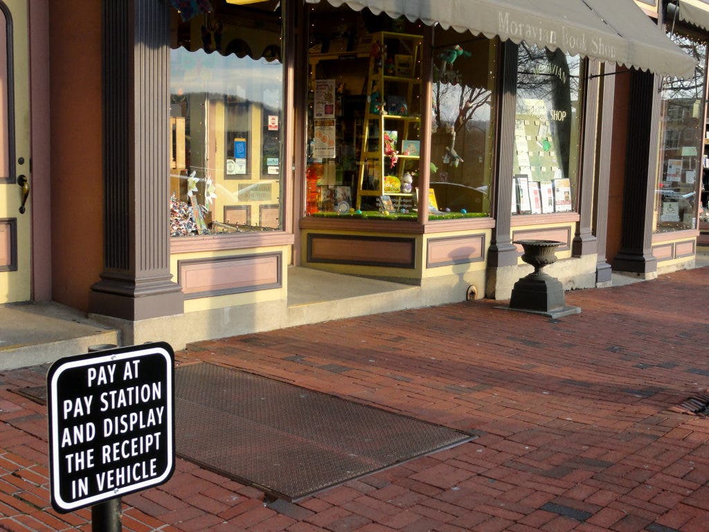 News small post card thumbnail