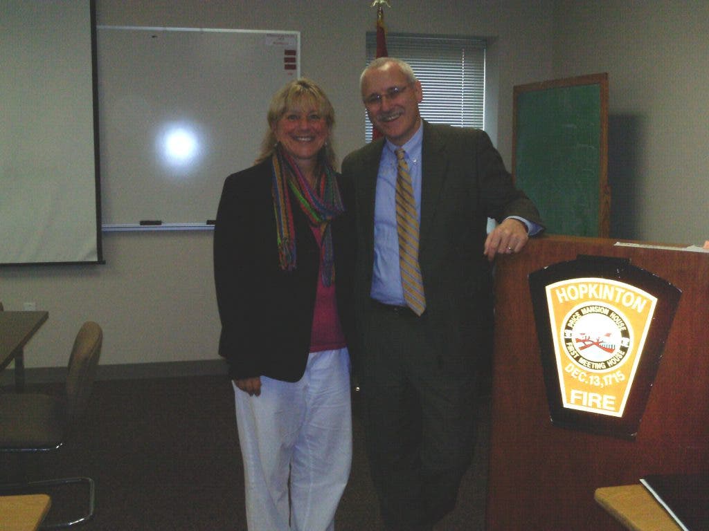 News small post card thumbnail