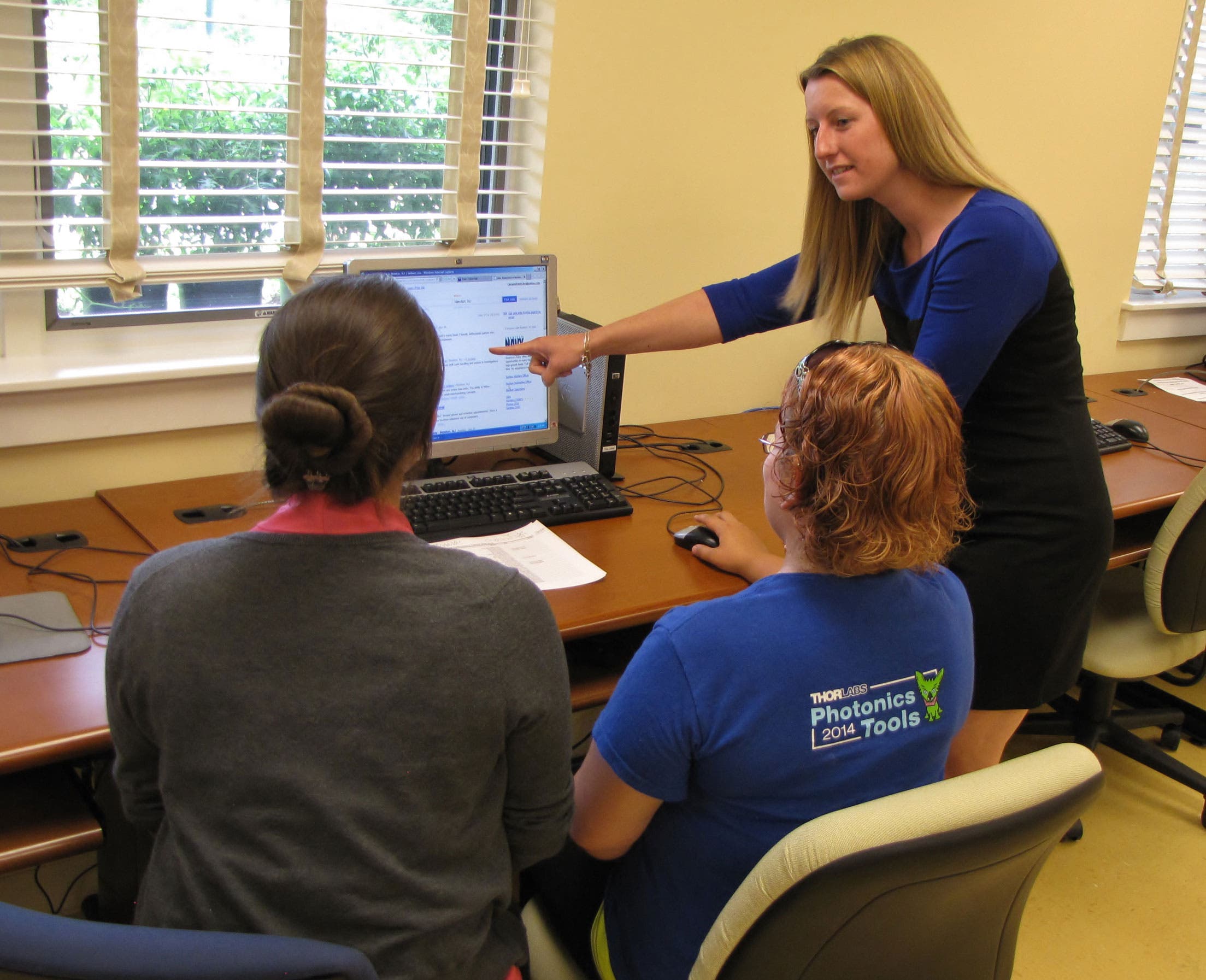 News small post card thumbnail