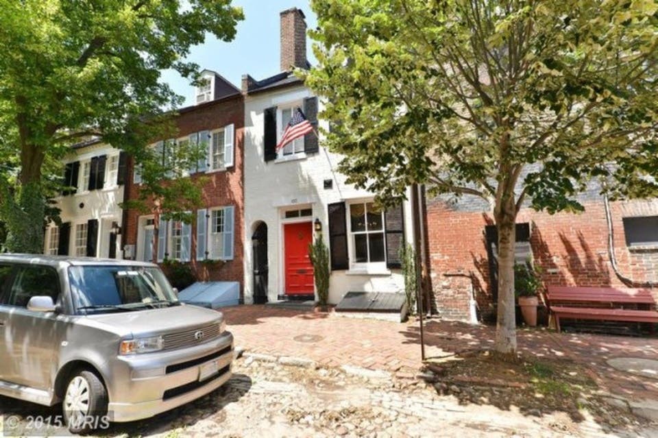 Old Town Alexandria 'WOW' House 1769 Frances Harper House on Captain's