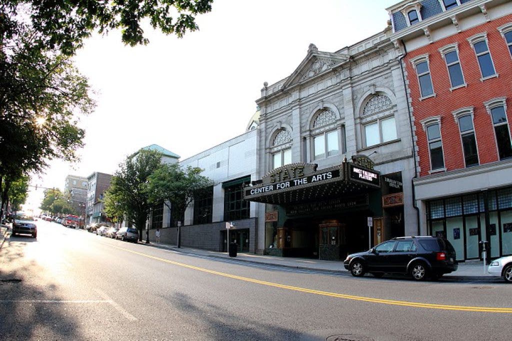 News small post card thumbnail