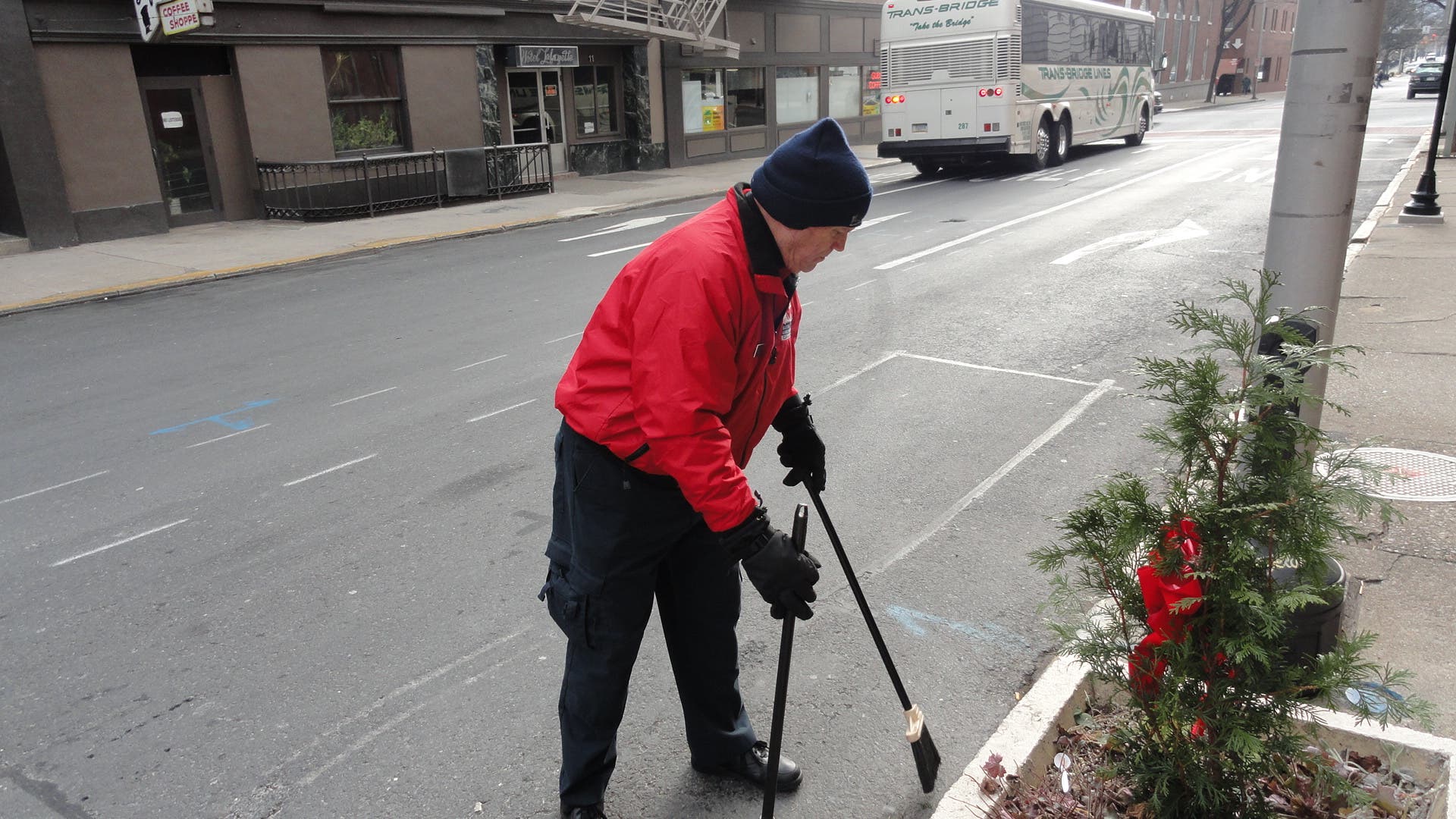 News small post card thumbnail