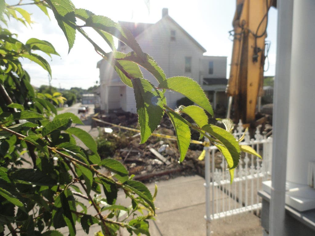 News small post card thumbnail