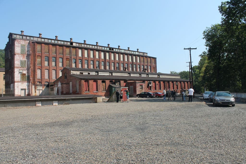 News small post card thumbnail