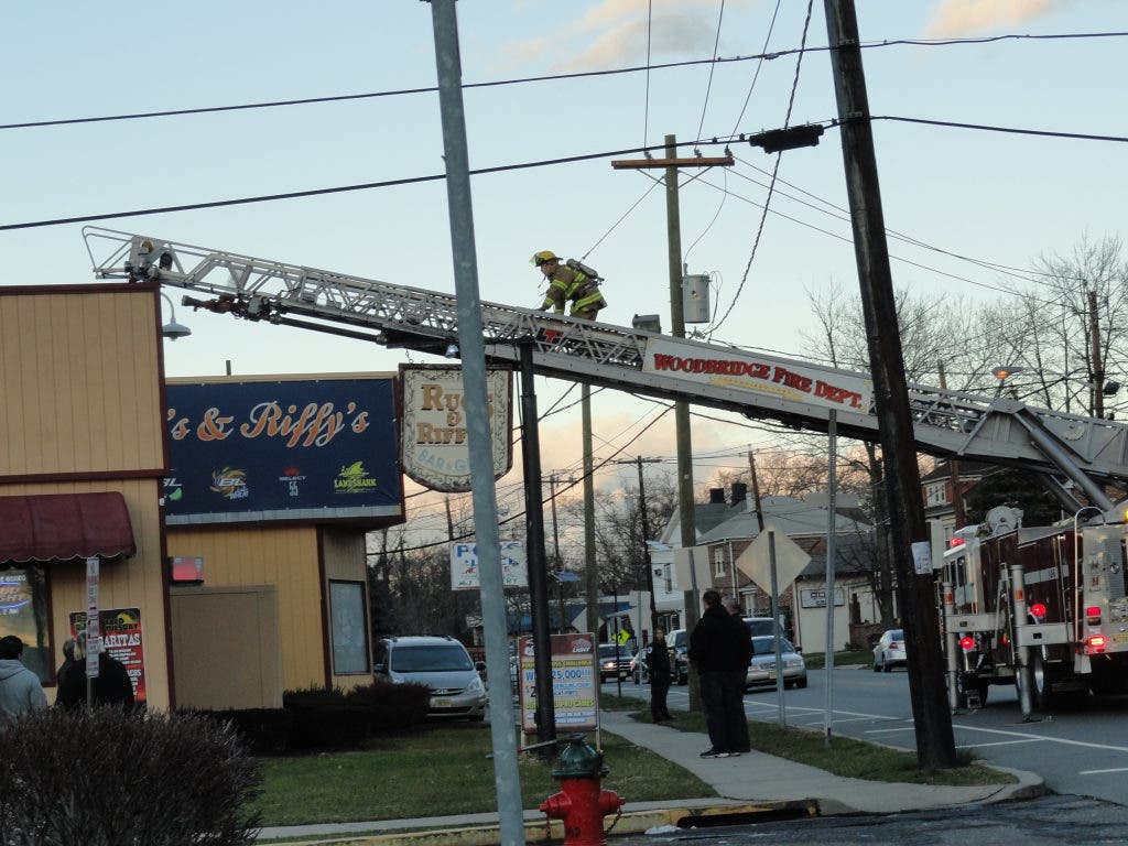 Amboy Ave. Accident and Fire Scare at Rahway Ave. Cause Traffic Backups